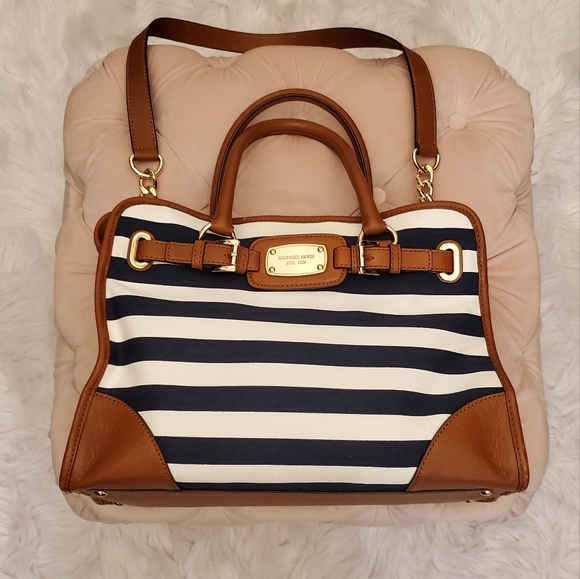 Michael Kors Stripe Shoulder Bag - Picture 1 of 8